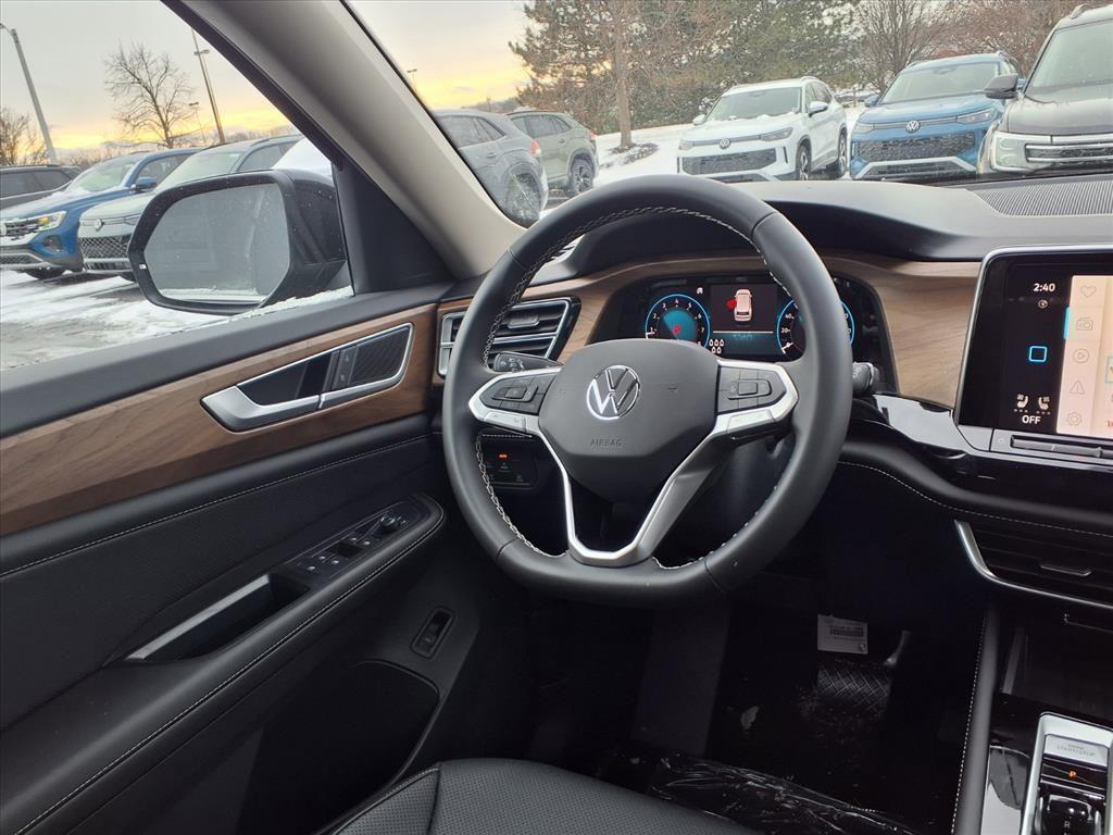 new 2026 Volkswagen Atlas car, priced at $46,022