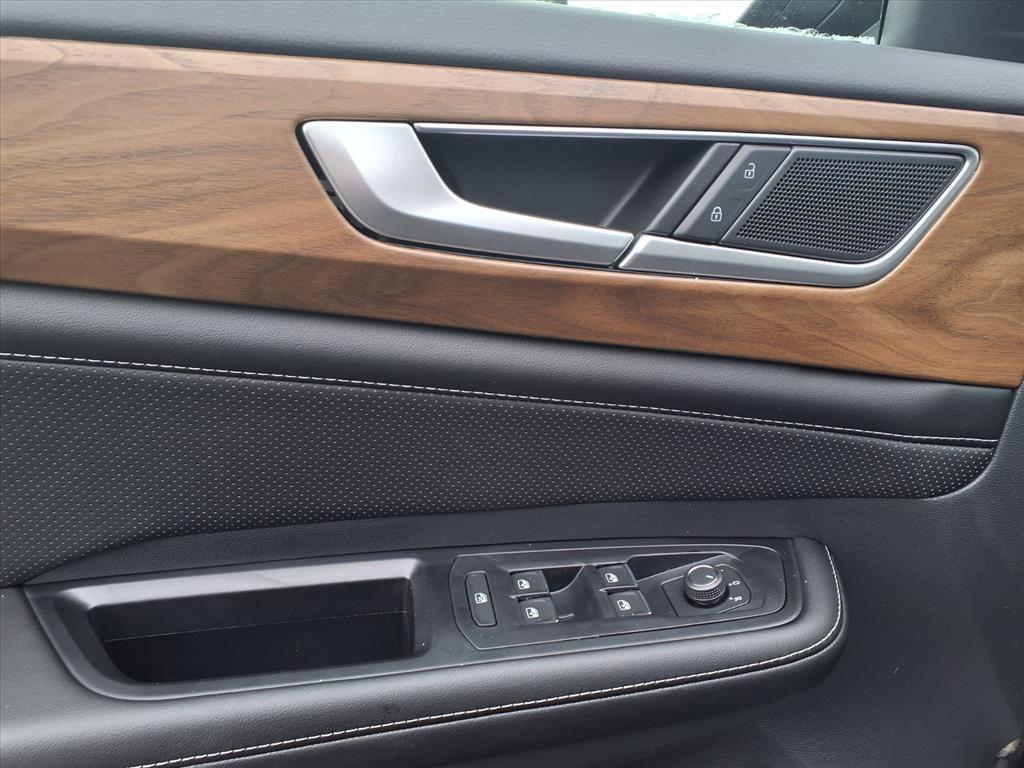 new 2026 Volkswagen Atlas car, priced at $45,022