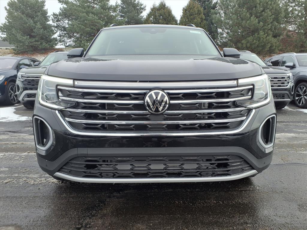 new 2026 Volkswagen Atlas car, priced at $45,022