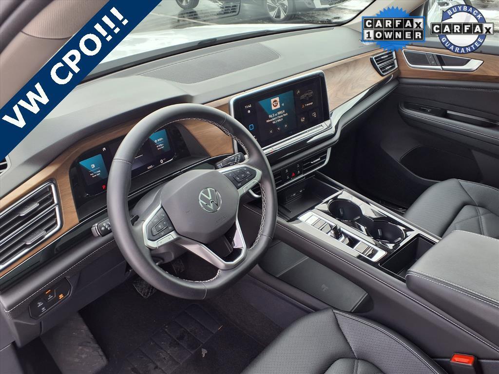 used 2025 Volkswagen Atlas car, priced at $38,999