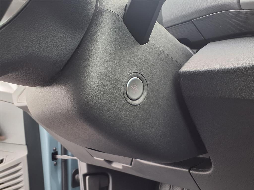 new 2025 Volkswagen ID.4 car, priced at $45,190