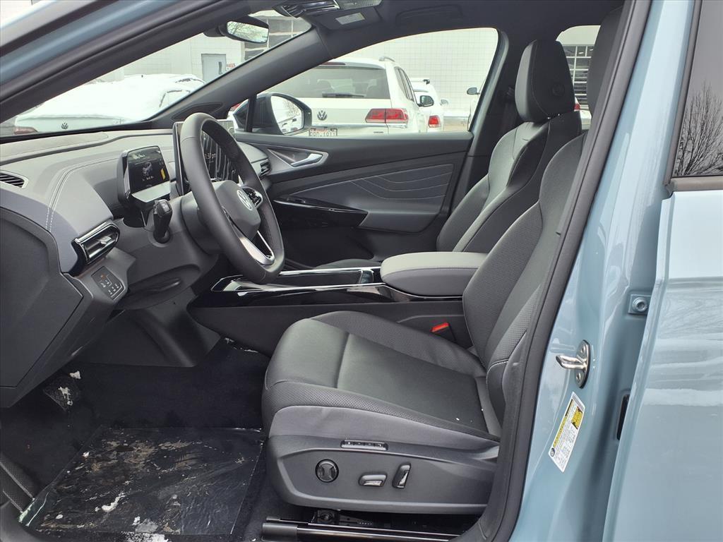 new 2025 Volkswagen ID.4 car, priced at $45,190