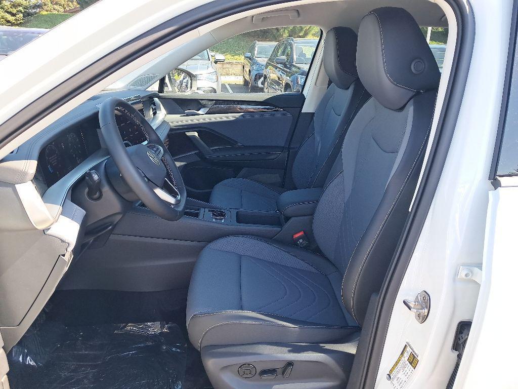 new 2025 Volkswagen Tiguan car, priced at $30,406