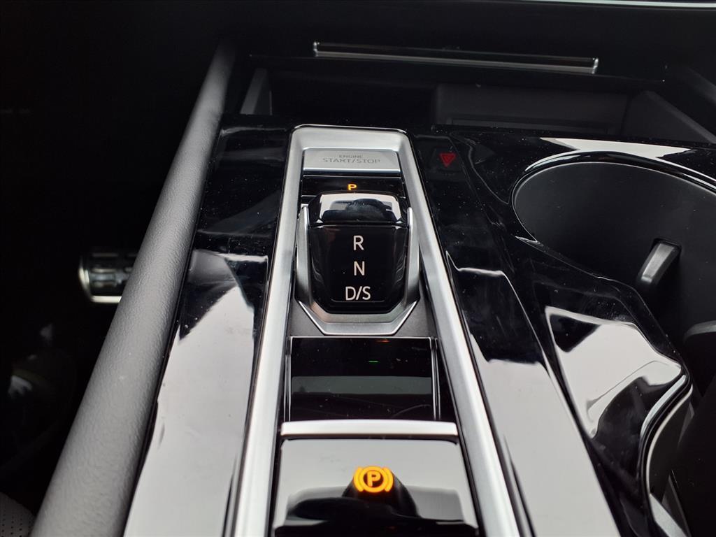 new 2026 Volkswagen Atlas Cross Sport car, priced at $51,969