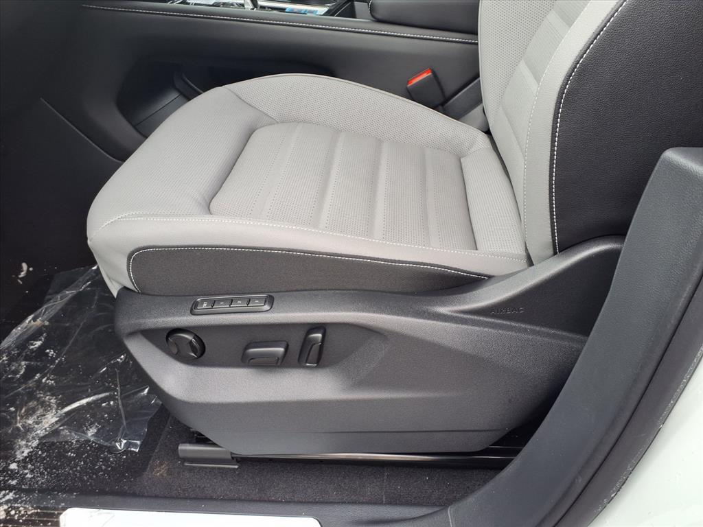 new 2026 Volkswagen Atlas Cross Sport car, priced at $47,353