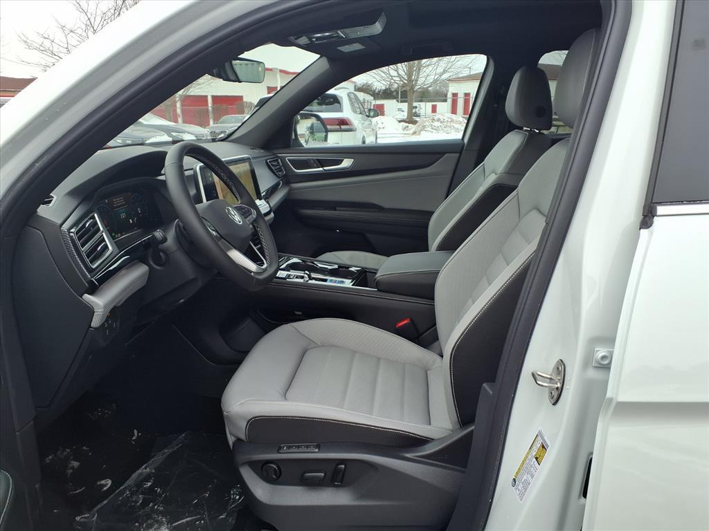 new 2026 Volkswagen Atlas Cross Sport car, priced at $47,353