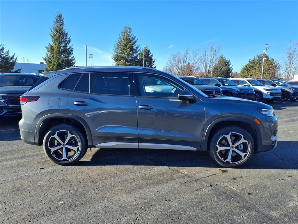 new 2026 Volkswagen Tiguan car, priced at $35,331