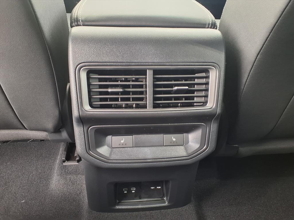 new 2026 Volkswagen Atlas Cross Sport car, priced at $52,197