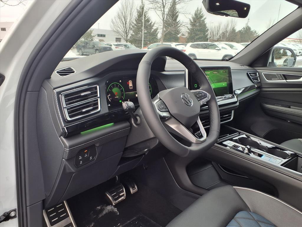 new 2026 Volkswagen Atlas Cross Sport car, priced at $52,197