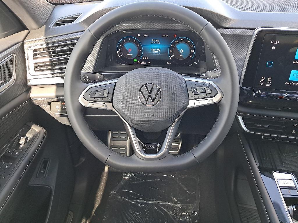 new 2026 Volkswagen Atlas Cross Sport car, priced at $52,639