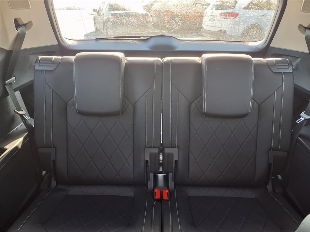 new 2026 Volkswagen Atlas car, priced at $53,216