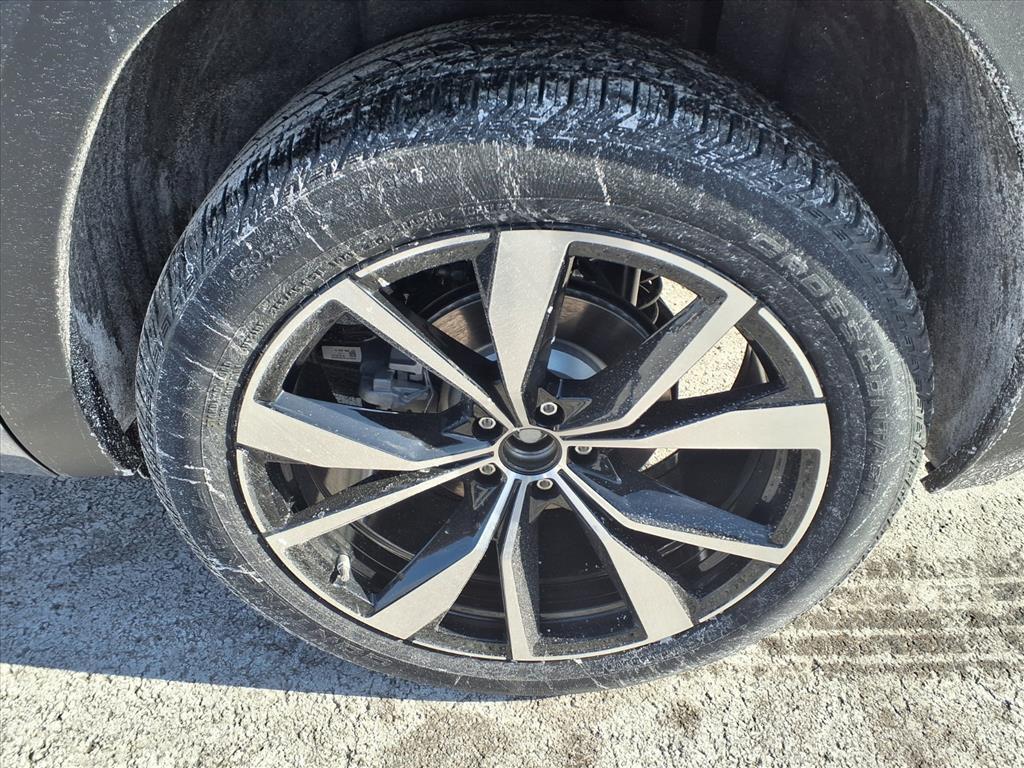 new 2026 Volkswagen Atlas car, priced at $53,216