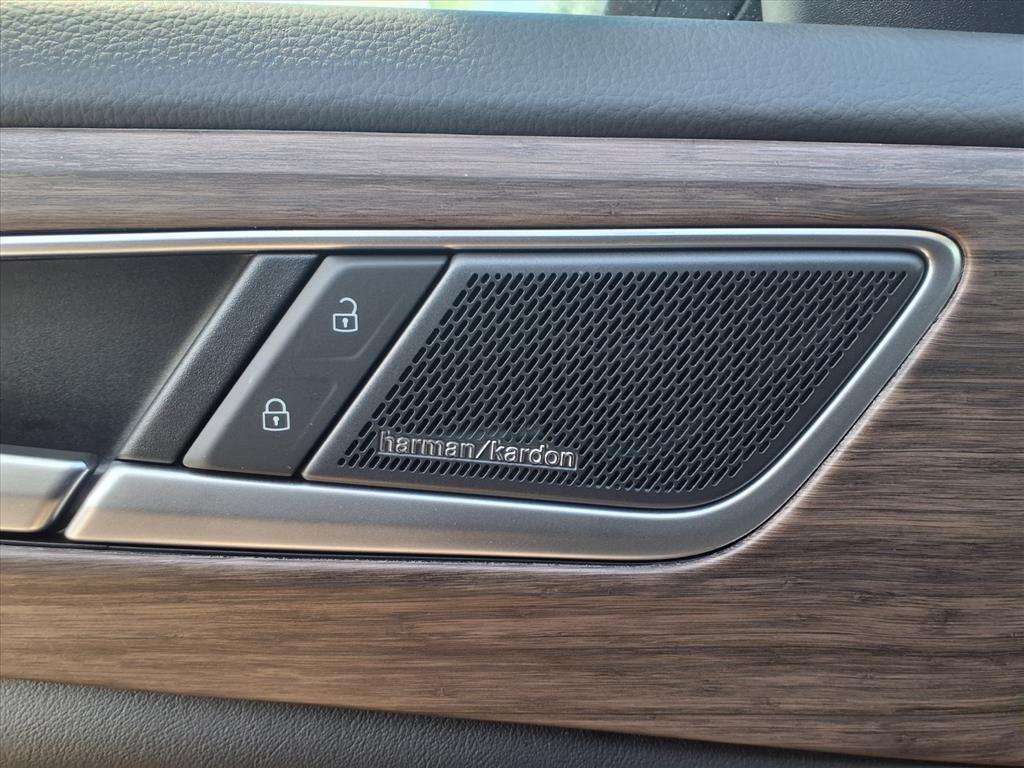 new 2026 Volkswagen Atlas car, priced at $53,216