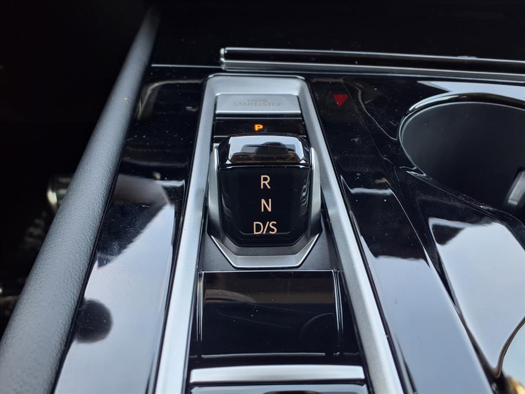 new 2026 Volkswagen Atlas car, priced at $53,216