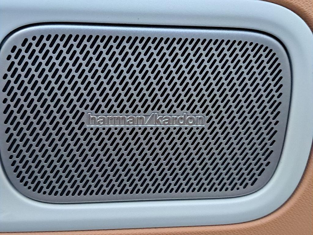 new 2025 Volkswagen ID. Buzz car, priced at $59,029