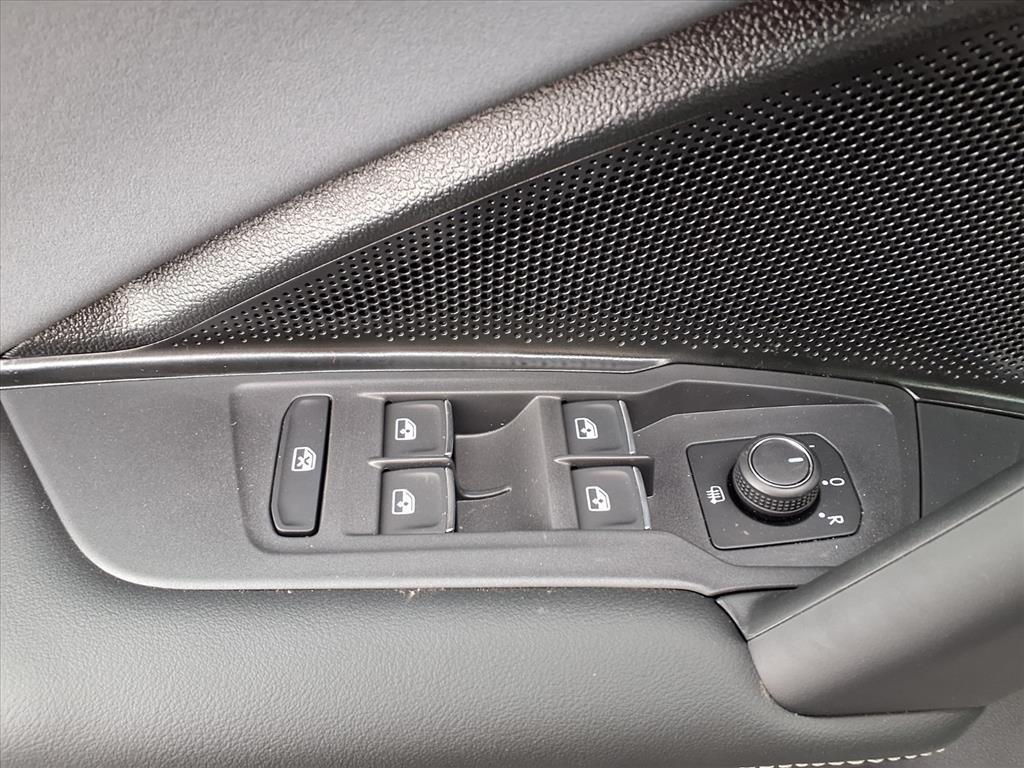 new 2026 Volkswagen Tiguan car, priced at $38,854