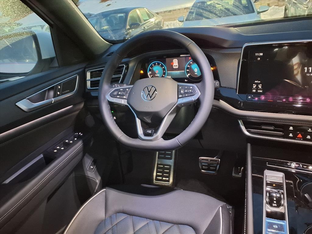 new 2026 Volkswagen Atlas Cross Sport car, priced at $52,197