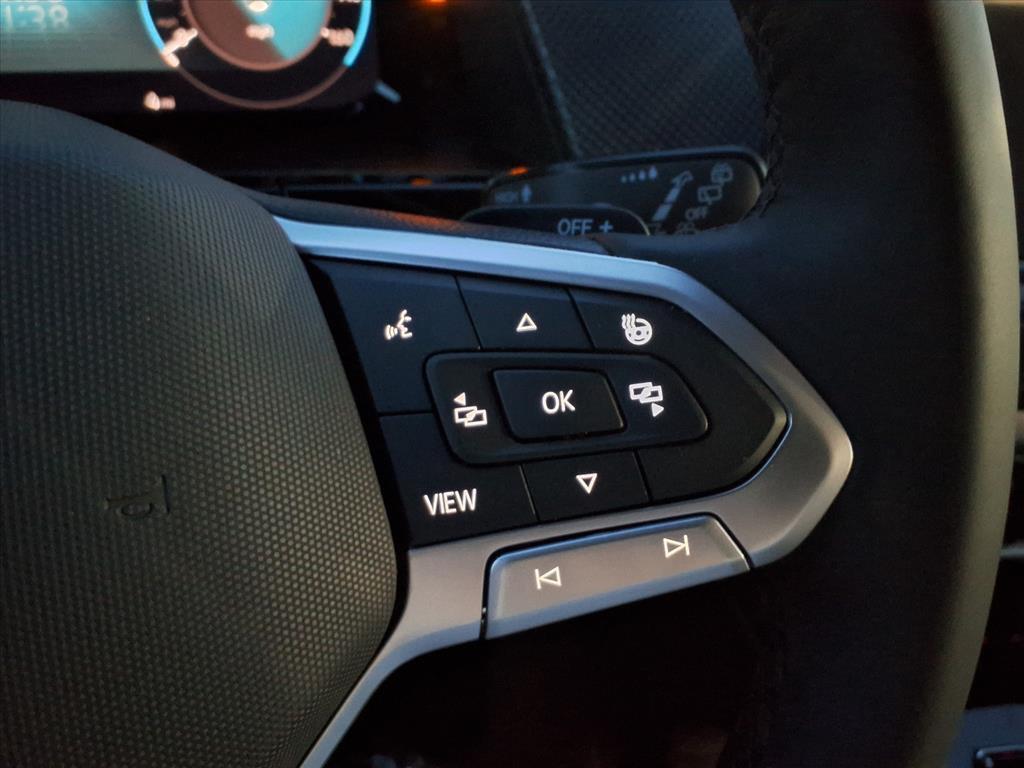 new 2026 Volkswagen Atlas Cross Sport car, priced at $52,197