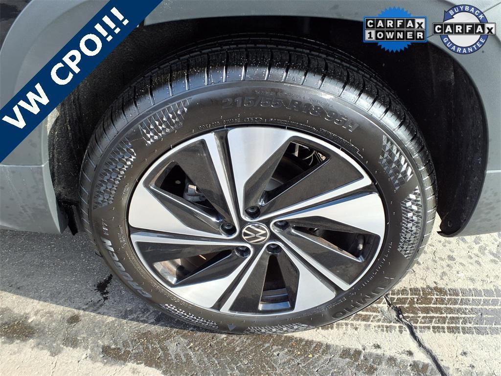 used 2025 Volkswagen Taos car, priced at $25,999