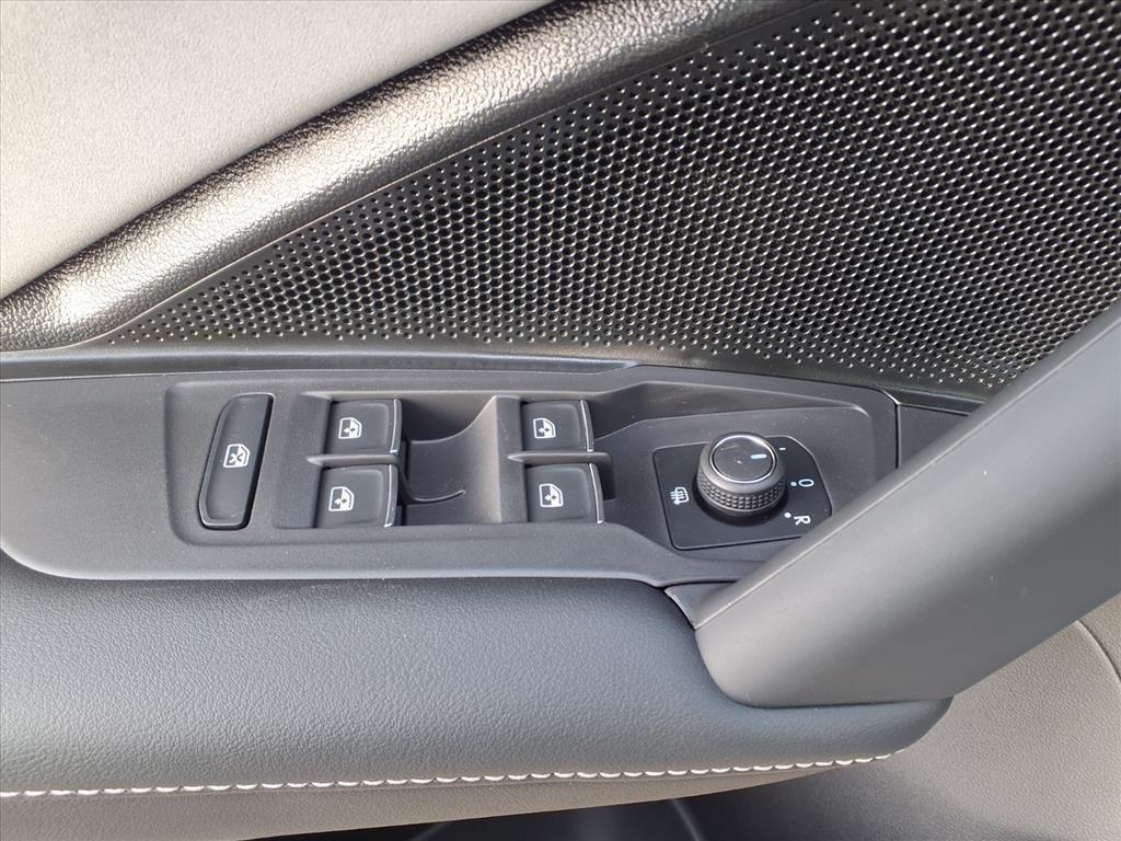 new 2026 Volkswagen Tiguan car, priced at $39,291