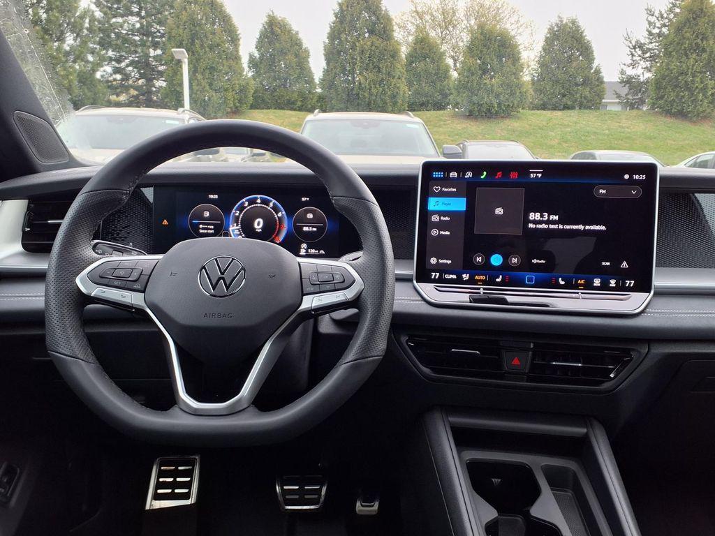 new 2026 Volkswagen Tiguan car, priced at $37,853