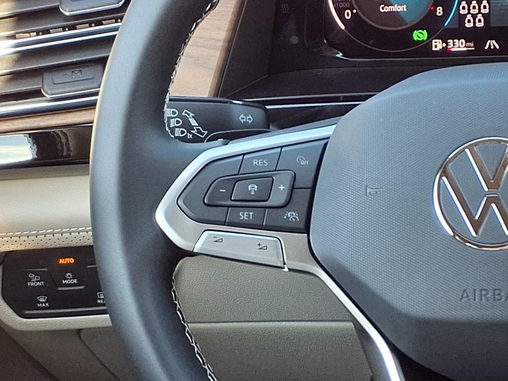 new 2026 Volkswagen Atlas car, priced at $39,245