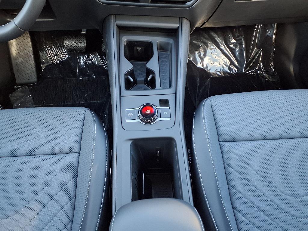 new 2025 Volkswagen Tiguan car, priced at $33,220