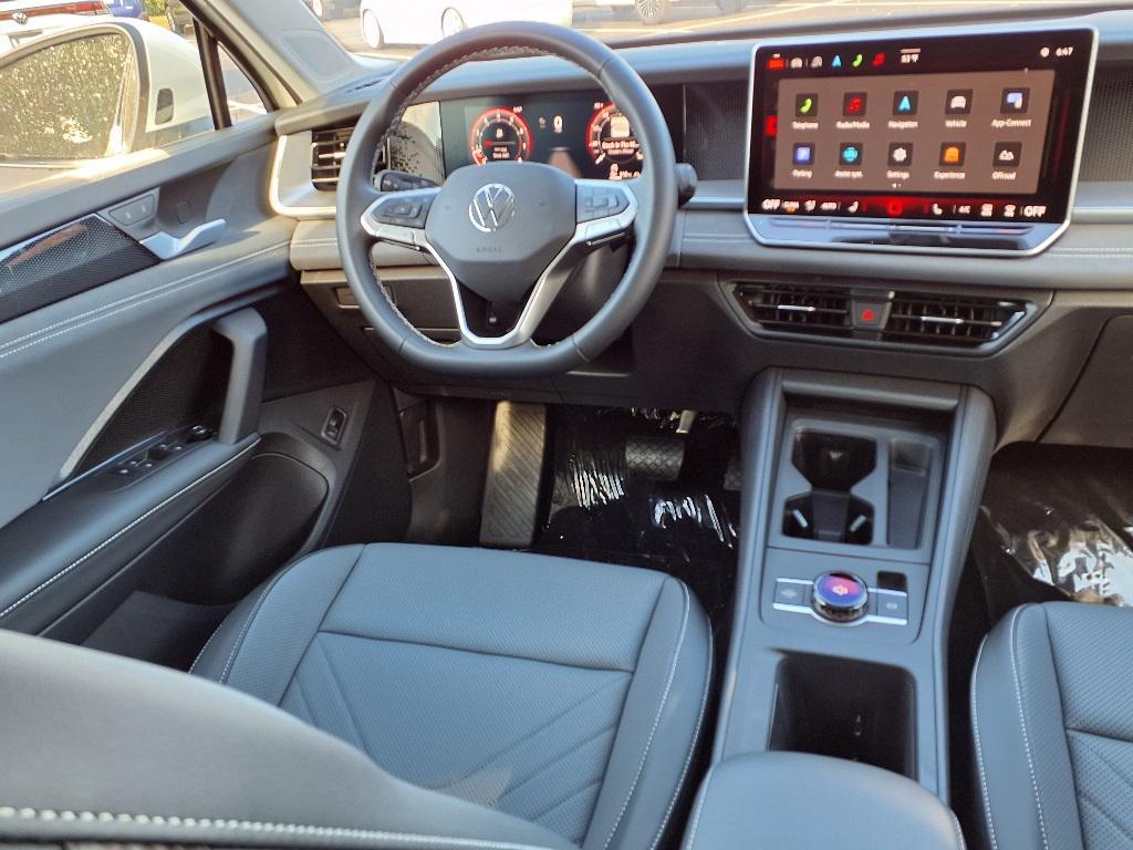 new 2025 Volkswagen Tiguan car, priced at $33,220