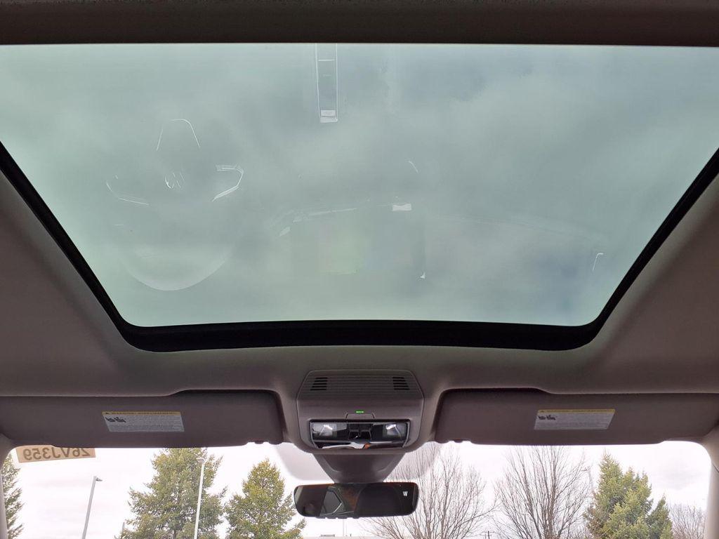 new 2026 Volkswagen Atlas car, priced at $49,054