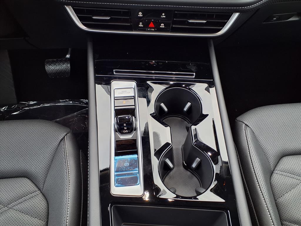 new 2026 Volkswagen Atlas car, priced at $44,427