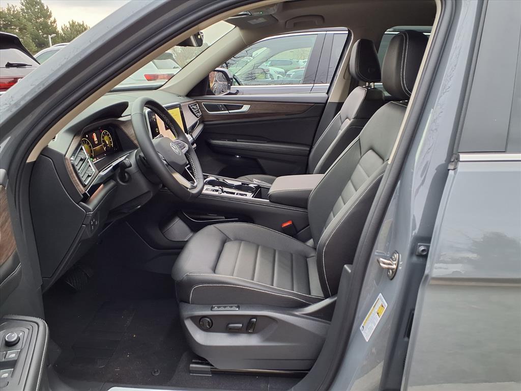 new 2026 Volkswagen Atlas car, priced at $47,773