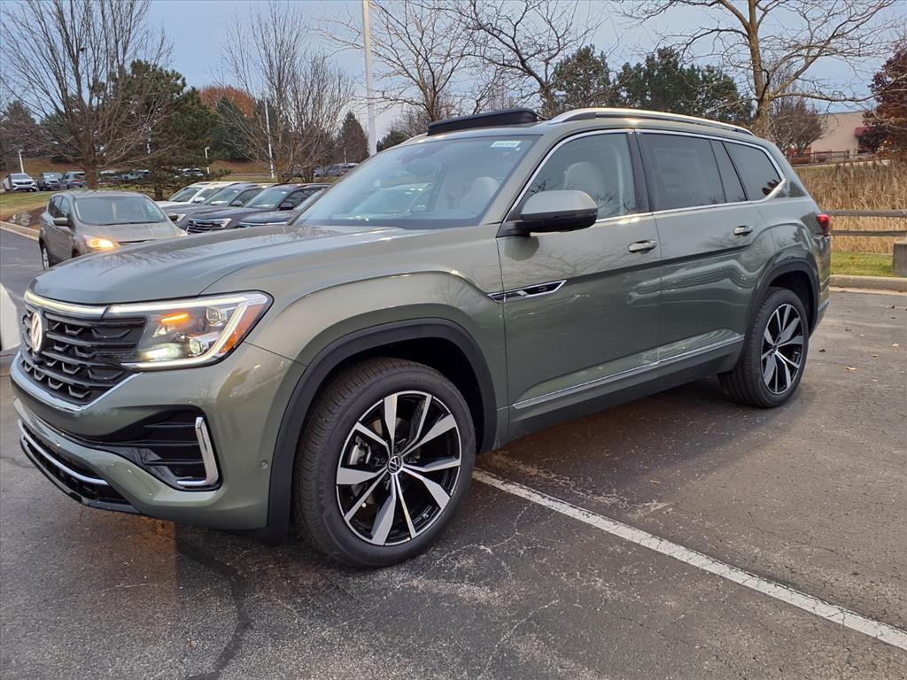 new 2026 Volkswagen Atlas car, priced at $53,779