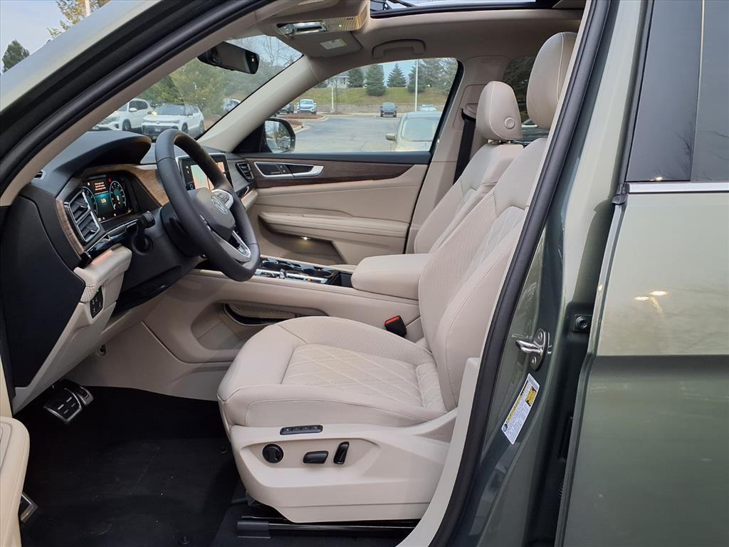 new 2026 Volkswagen Atlas car, priced at $53,779