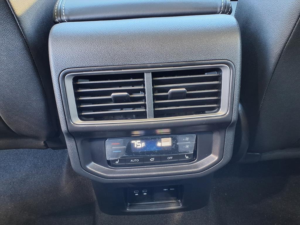 new 2026 Volkswagen Atlas car, priced at $52,181