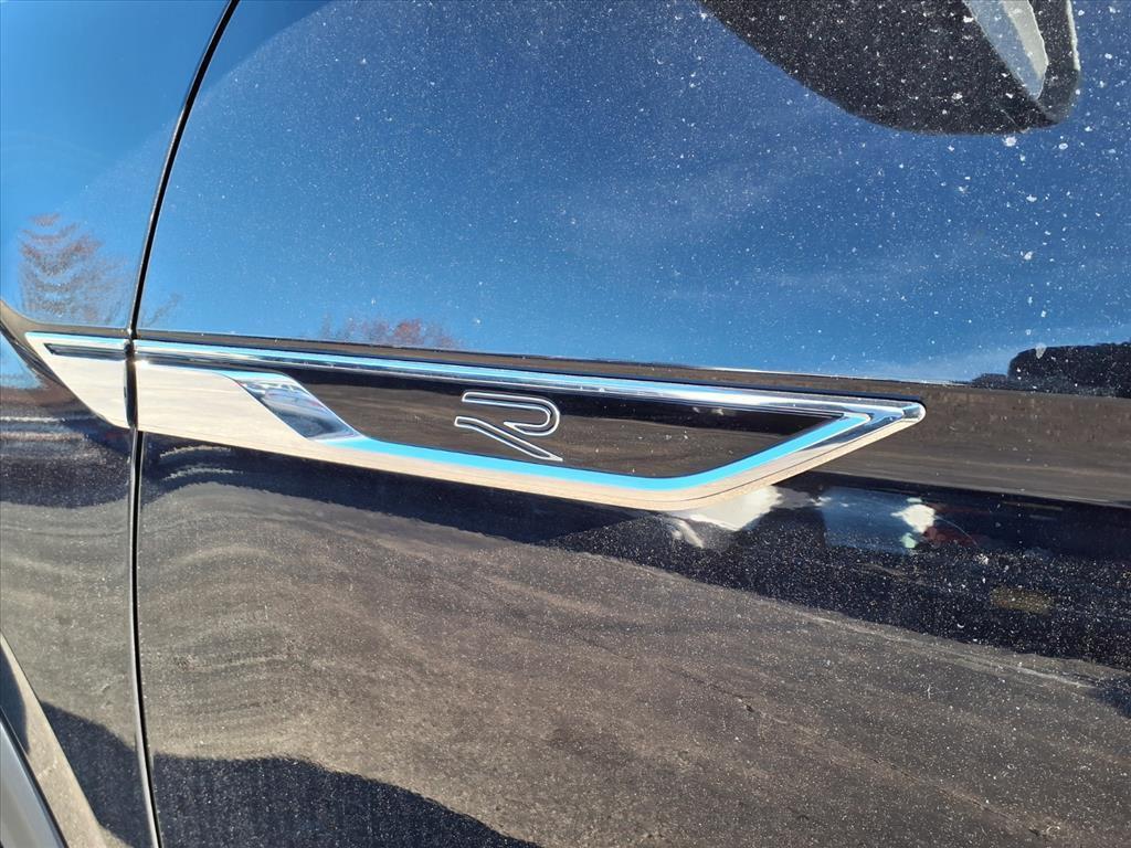 new 2026 Volkswagen Atlas car, priced at $52,181