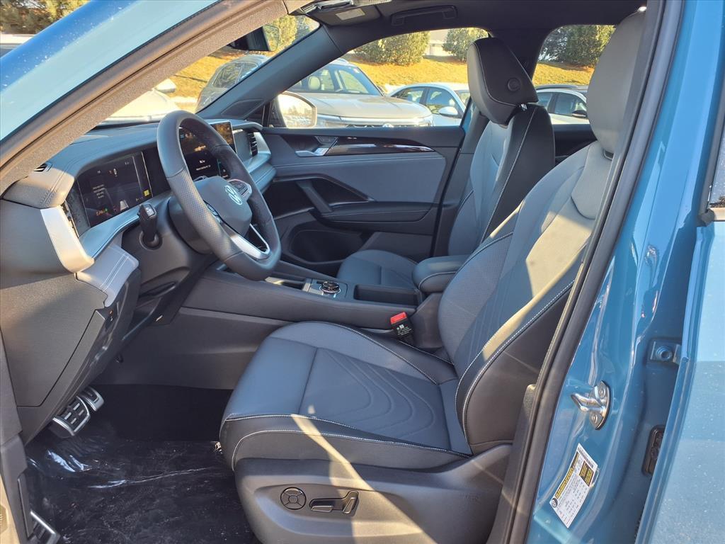 new 2026 Volkswagen Tiguan car, priced at $39,291