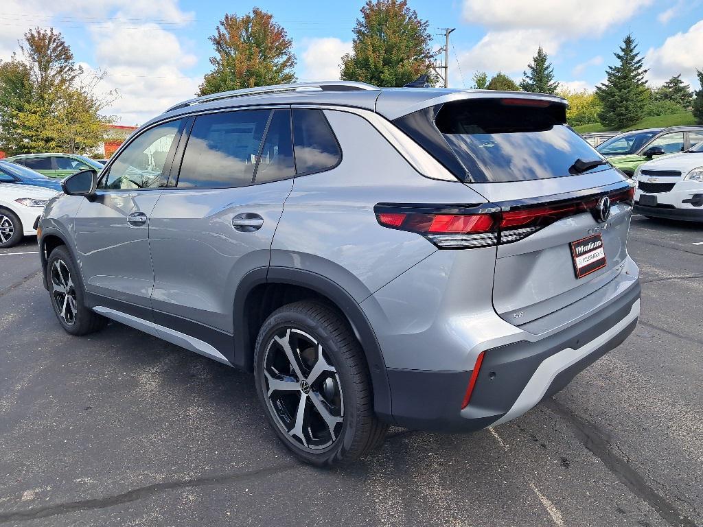 new 2025 Volkswagen Tiguan car, priced at $32,188