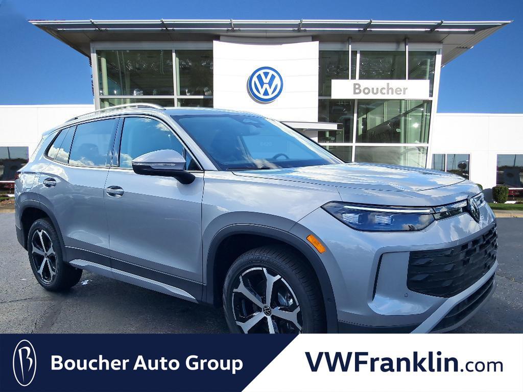 new 2025 Volkswagen Tiguan car, priced at $32,188