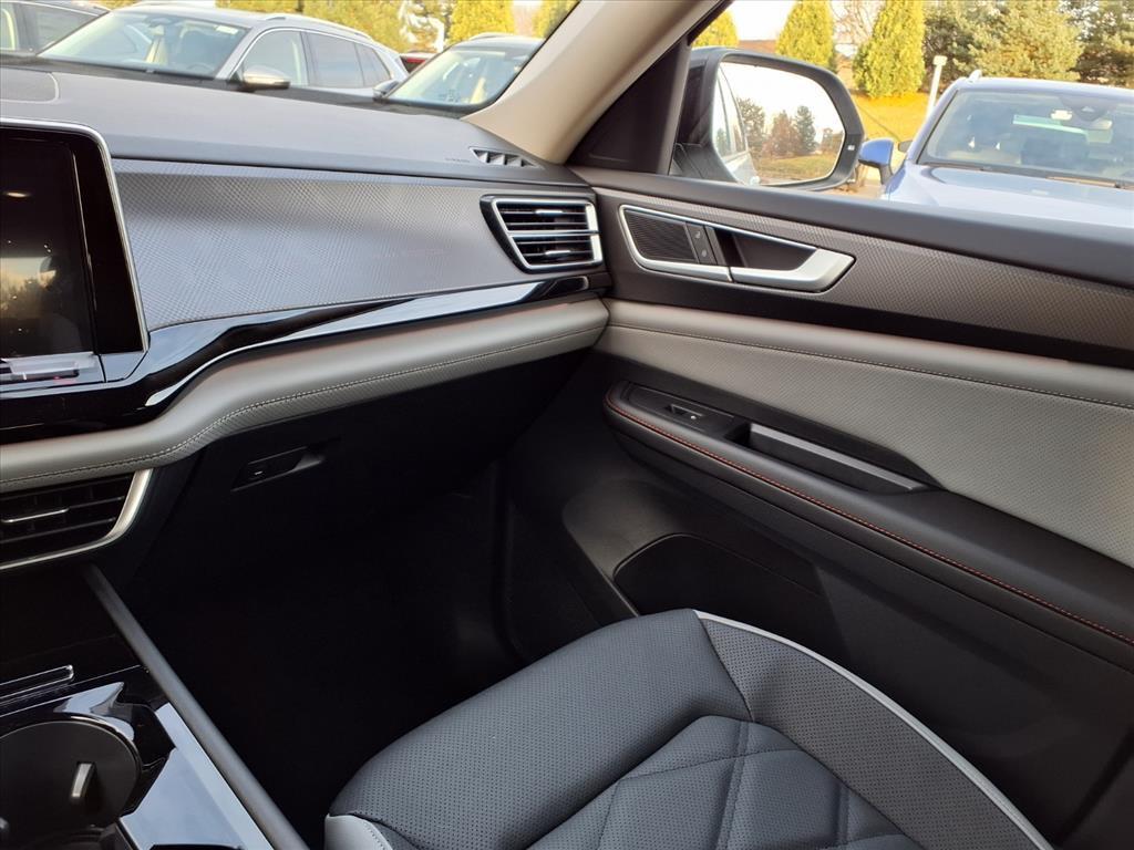 new 2026 Volkswagen Atlas car, priced at $46,264