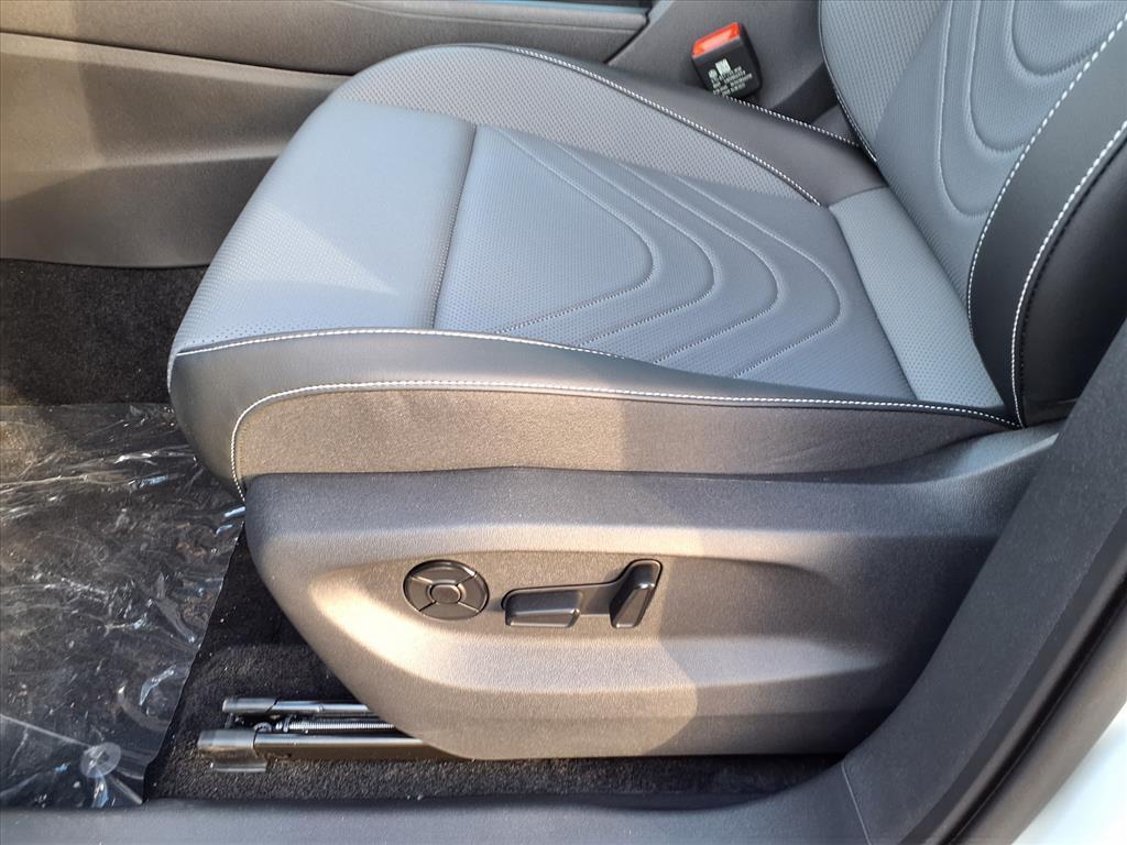 new 2025 Volkswagen Tiguan car, priced at $32,256