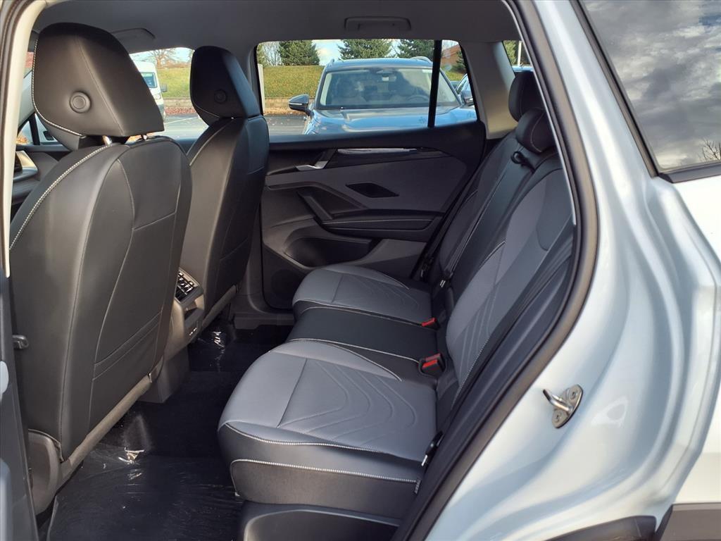 new 2025 Volkswagen Tiguan car, priced at $30,406