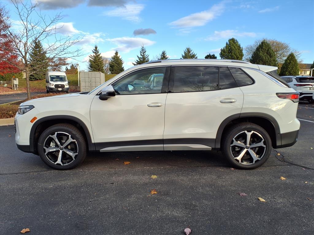 new 2025 Volkswagen Tiguan car, priced at $32,256