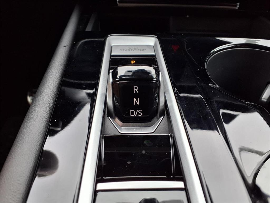 new 2026 Volkswagen Atlas car, priced at $46,362