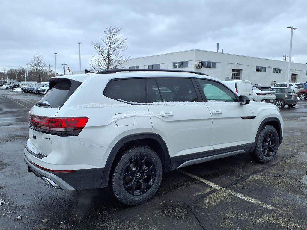 new 2026 Volkswagen Atlas car, priced at $47,862