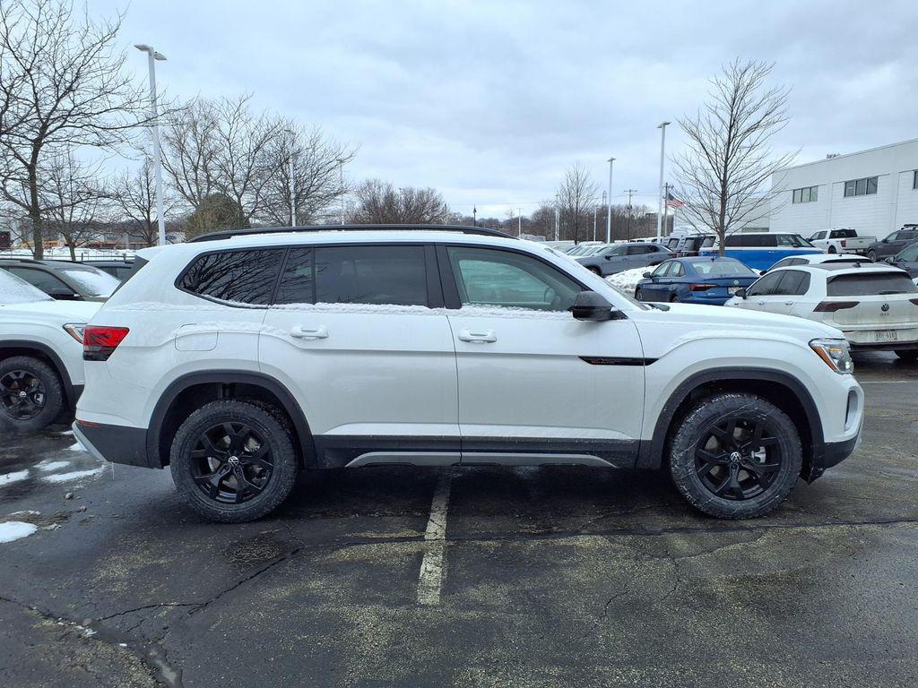 new 2026 Volkswagen Atlas car, priced at $47,862