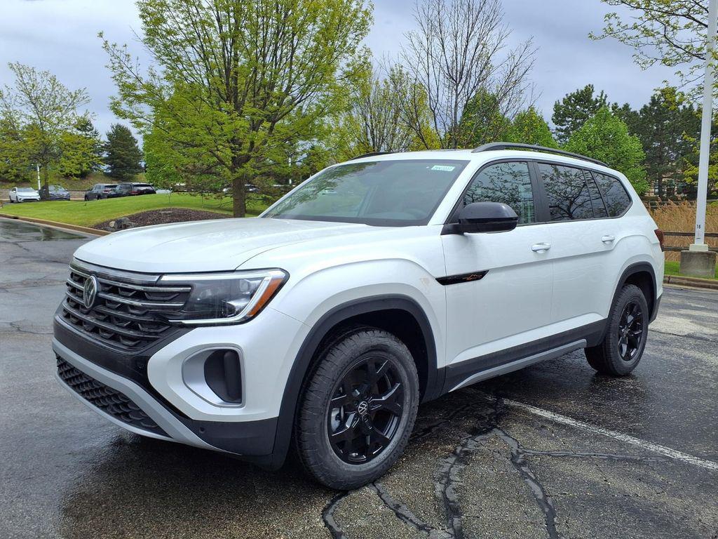 new 2026 Volkswagen Atlas car, priced at $46,111