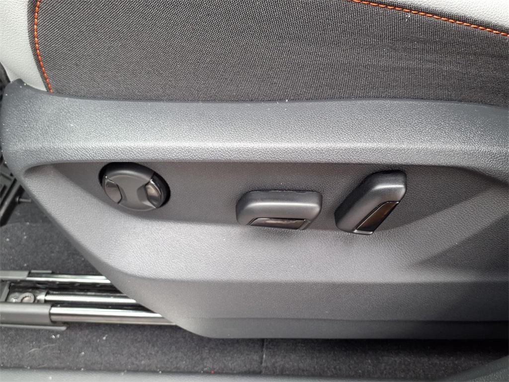 new 2026 Volkswagen Atlas car, priced at $46,362