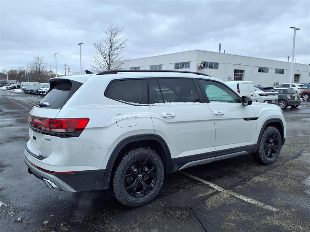 new 2026 Volkswagen Atlas car, priced at $46,362