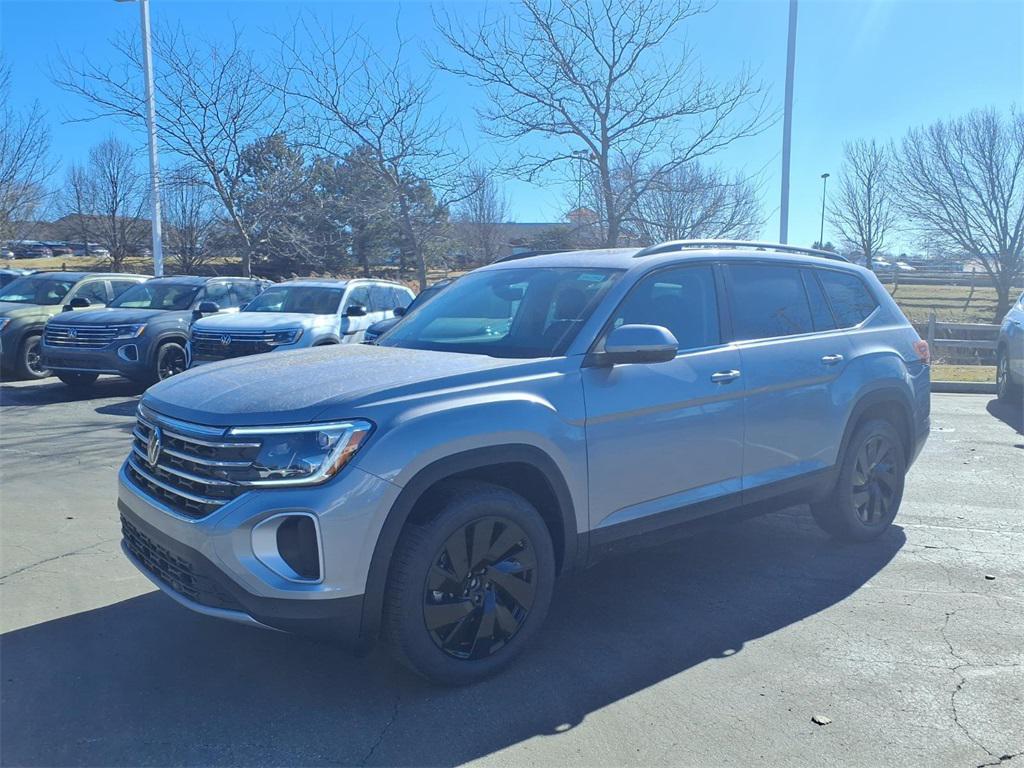 new 2026 Volkswagen Atlas car, priced at $44,522