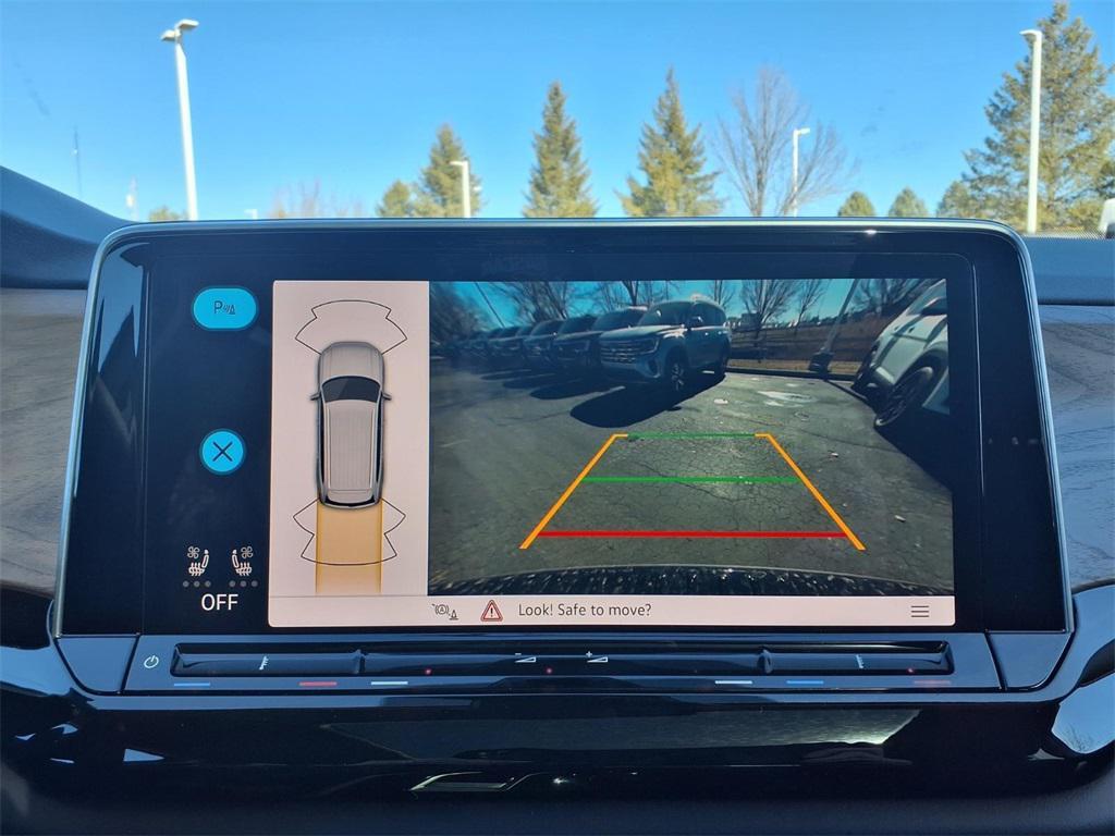 new 2026 Volkswagen Atlas car, priced at $44,522